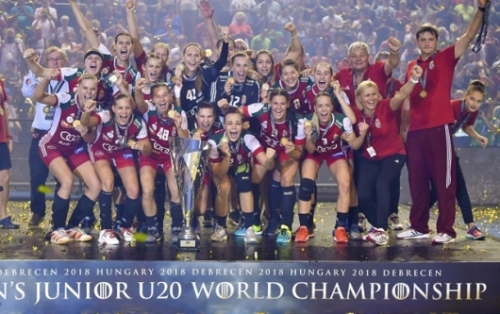 Megnyerte a világbajnokságot a junior kézilabda-válogatott
