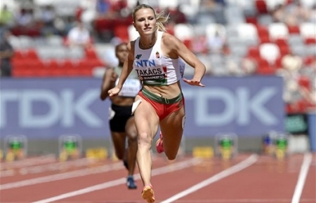 Takács Boglárka elődöntős női 100 méteren