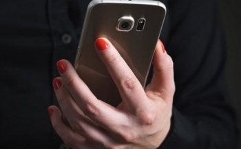 Már okostelefonon is bejelentheti a baleseti kárt