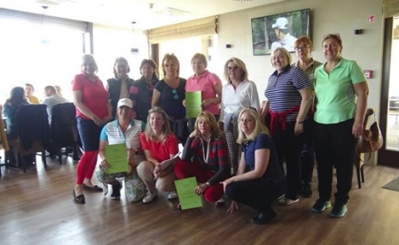 Hole-in-one az első Golfozó Nők Klubnapján