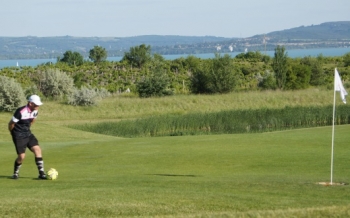 Breaking news: Szabad a pálya Udvariban