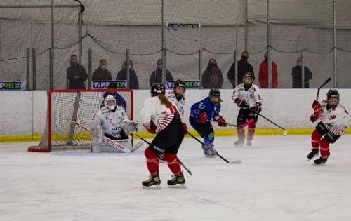 Jégkorong: A KMH II nyerte a magyar csatát a DEBL-ben