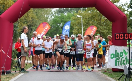 Magyar győzelmek a hatnapos futó világkupán