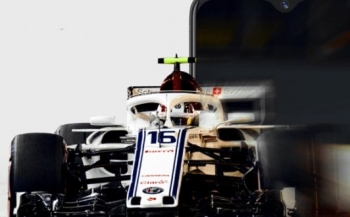 Itt az első olcsó okostelefon, amiben már a gyors új chip van