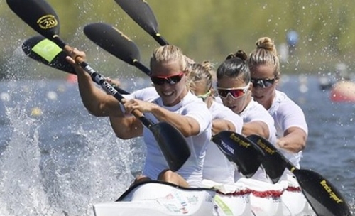 Arany-, ezüst- és bronzérem vasárnapi döntőkben