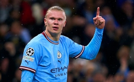 Haaland már 34 gólnál jár a BL-ben