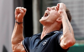 Már negyeddöntőben Fucsovics Rotterdamban